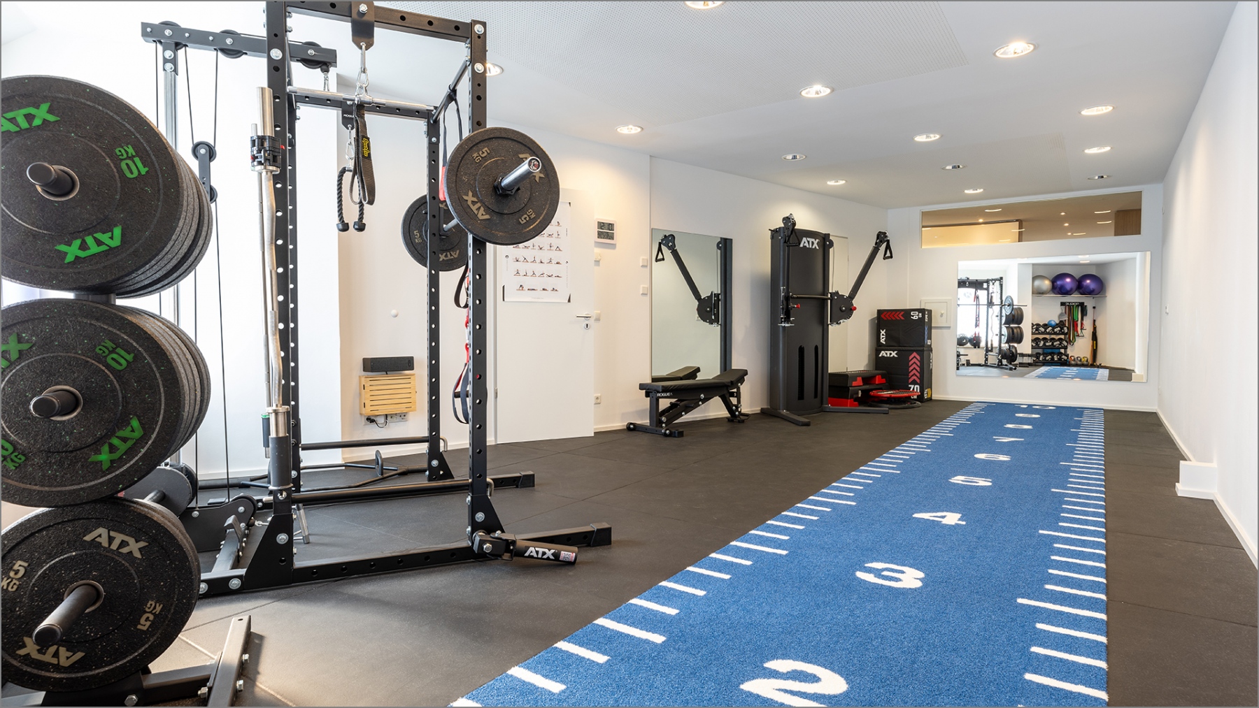 4_jbp-gallery_training-area_1920x1080